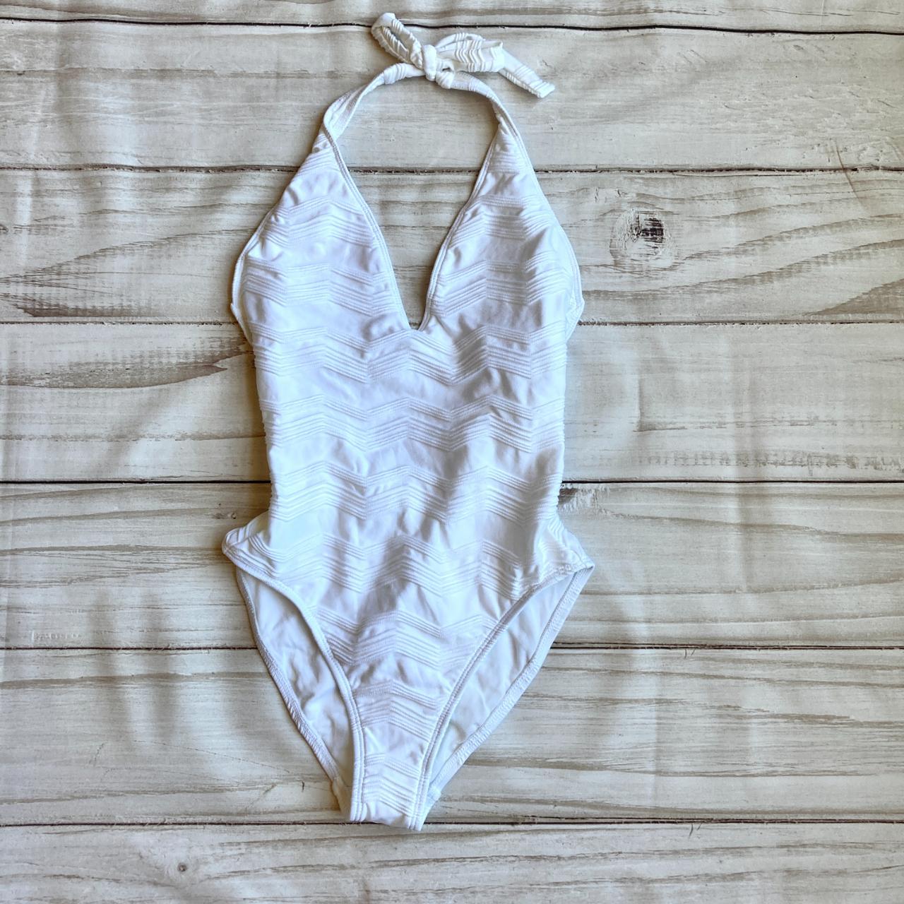 La Blanca Women's White Swimsuit-one-piece | Depop