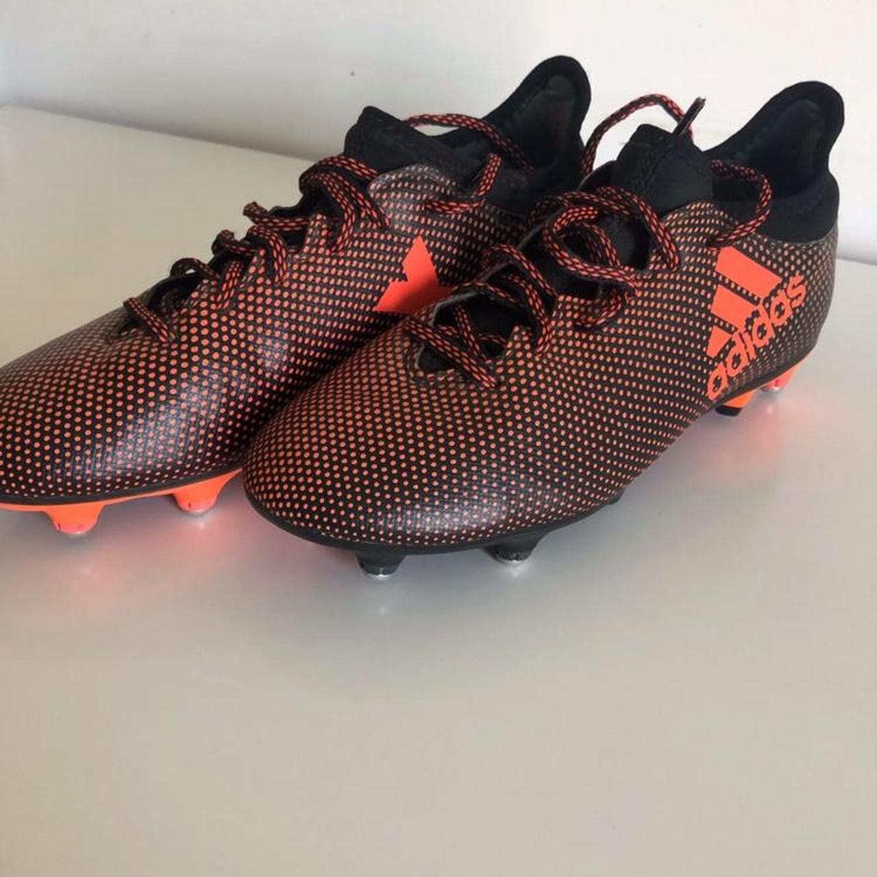 metal studs football boots