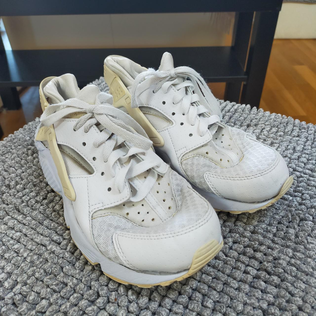 nike huarache noir semelle blanche