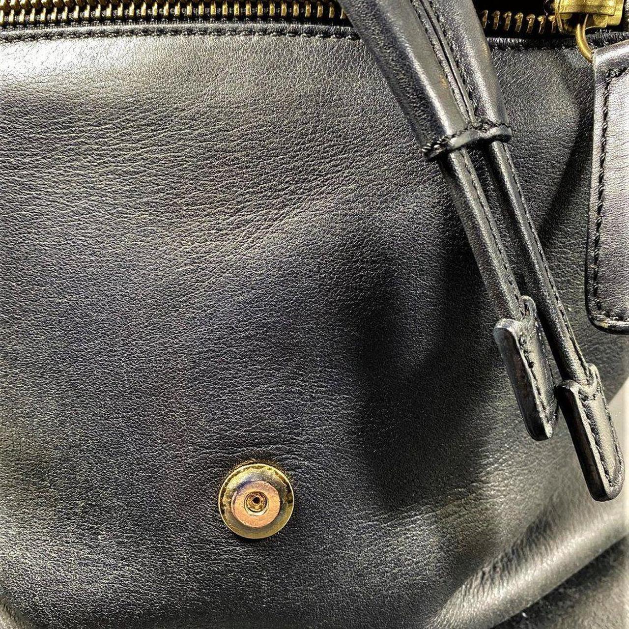 Coach Women's Black and Gold Bag | Depop