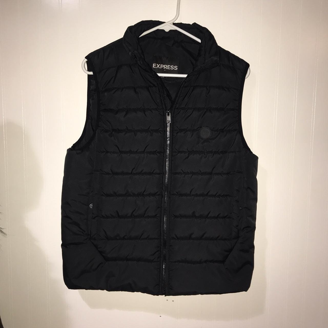 Express Men's Black Gilet | Depop