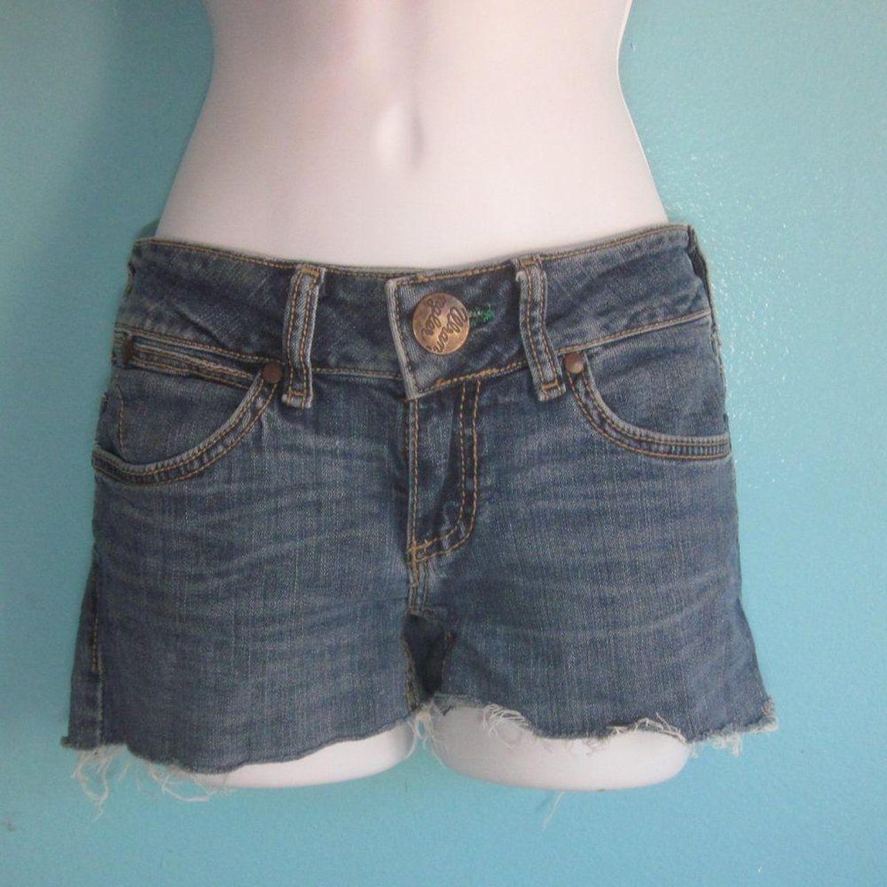 Wrangler cut best sale off jean shorts