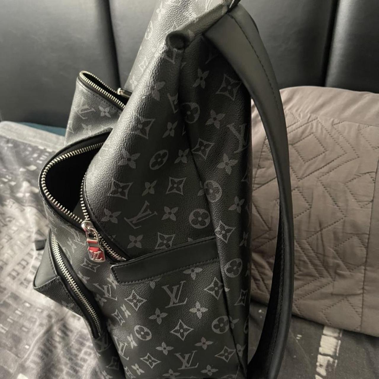 Louis Vuitton used bag still very fresh !!! Depop