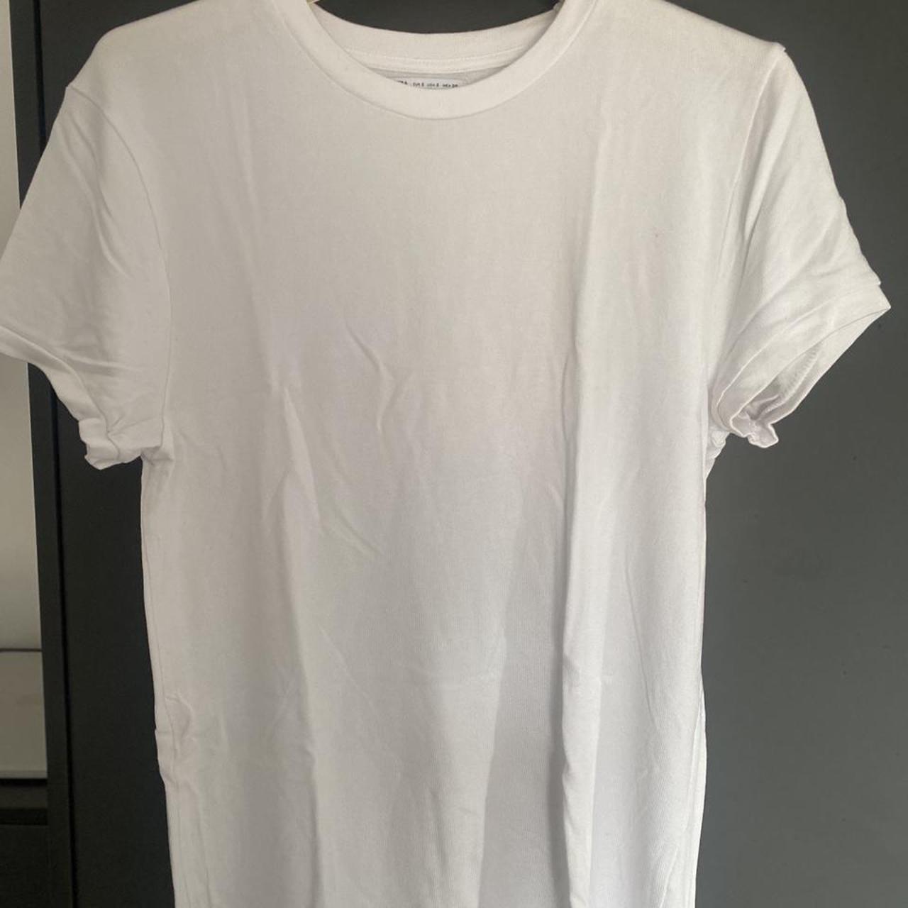 Zara knitted T-shirt - Depop