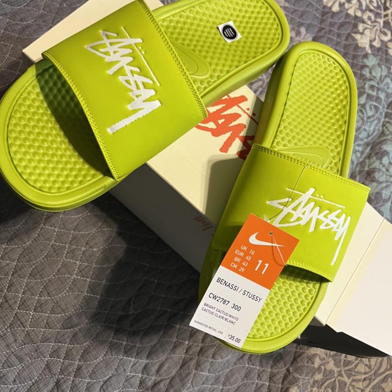mint green nike slides
