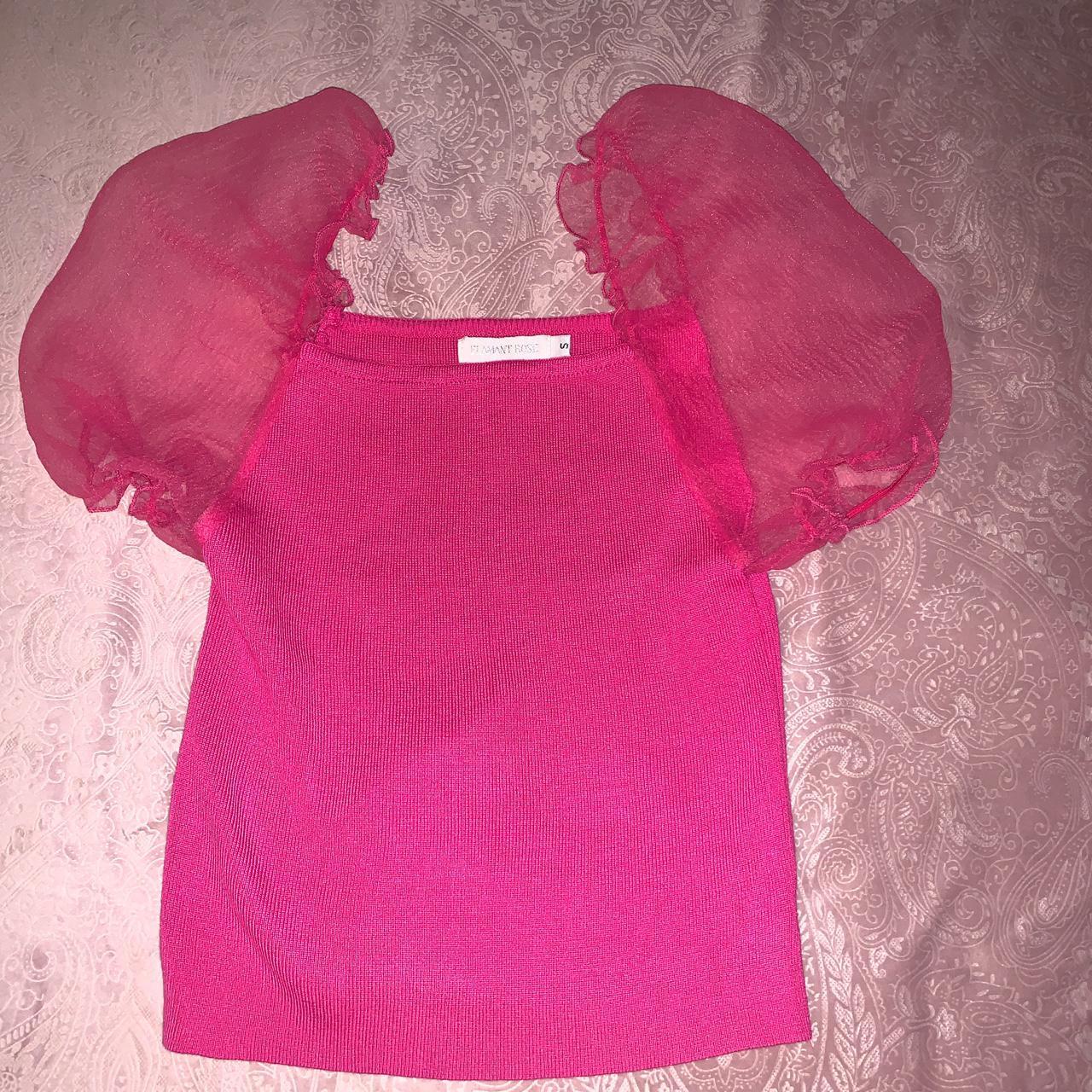 SHEIN puffy pink top never worn #SHEIN #puffypink - Depop