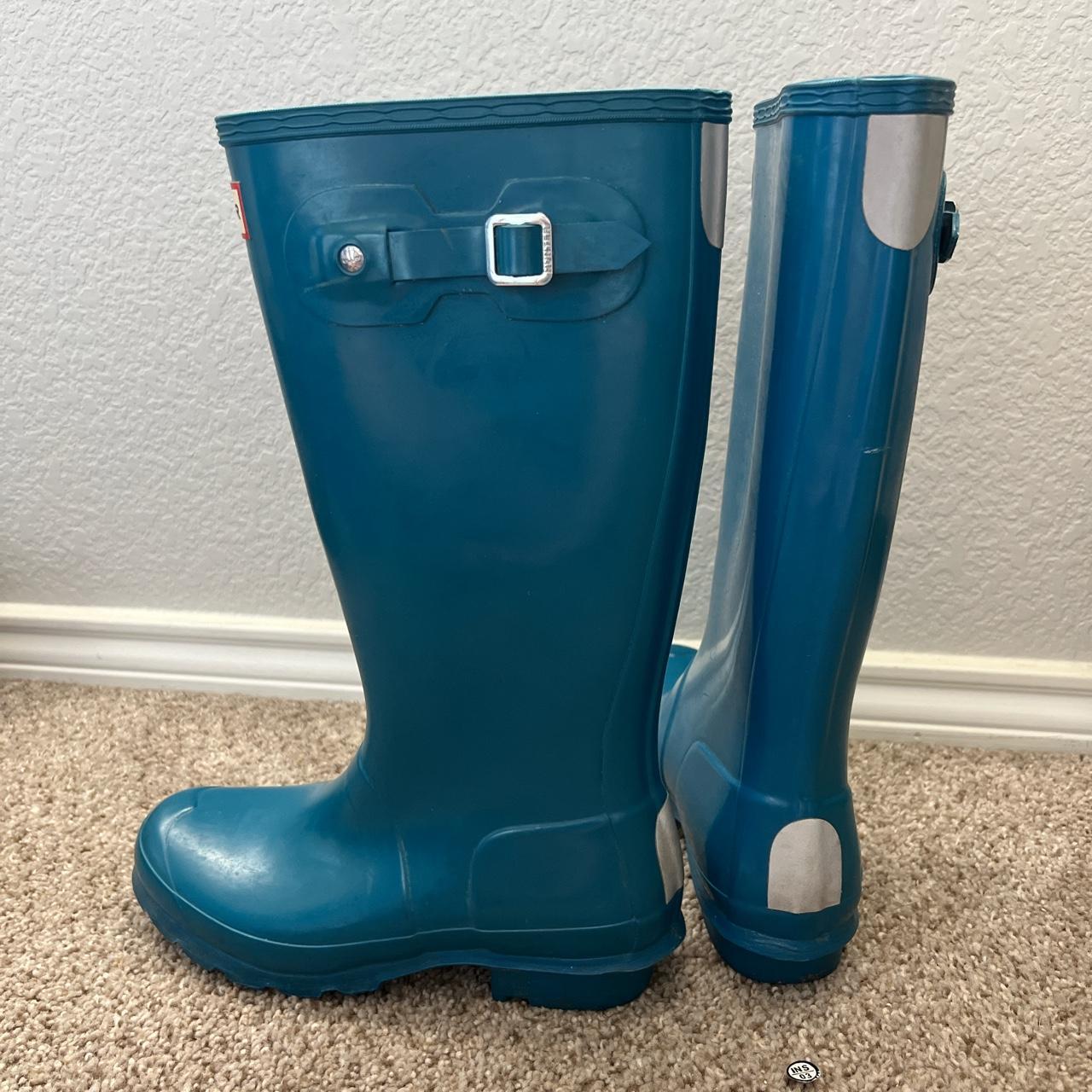Teal Hunter rain boots, barely worn. For like a 7 or... Depop