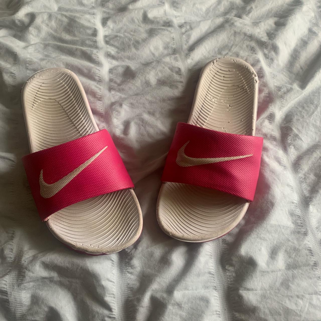 girls sliders nike