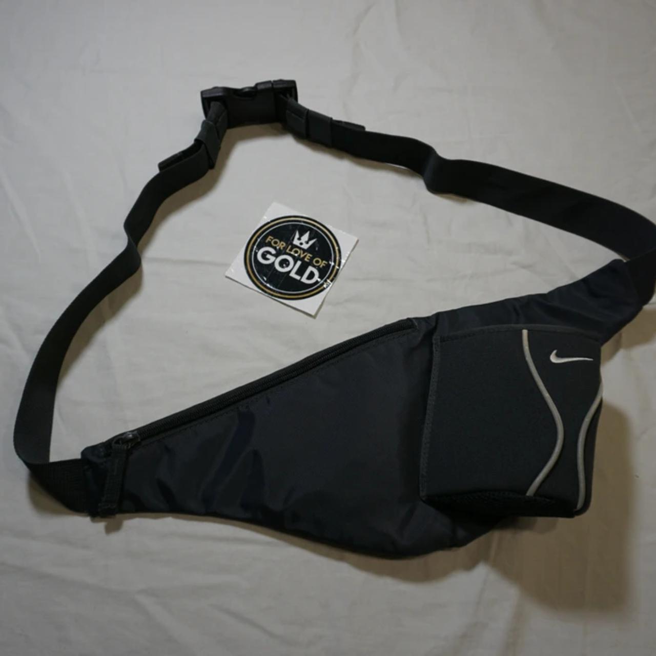 vintage nike fanny pack