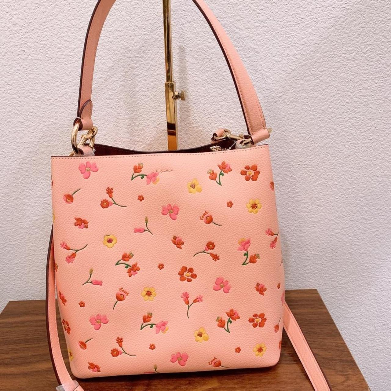 NWT Coach Small hot Town Bucket Bag In Pink