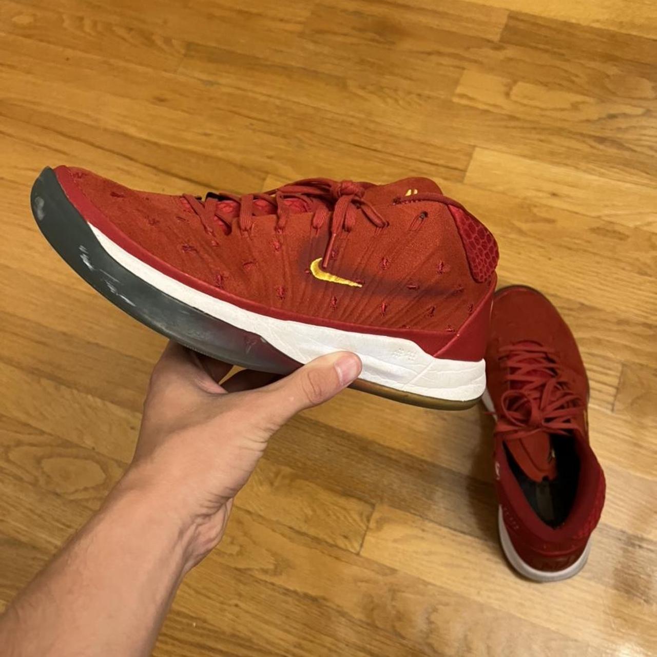 Isaiah thomas store kobe ad