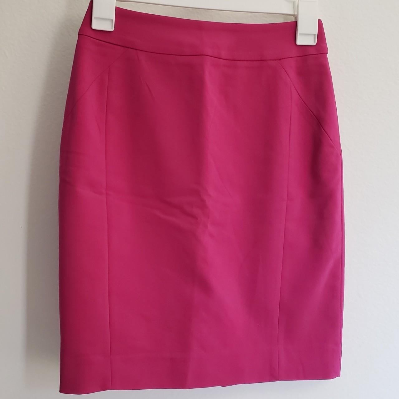 Fuchsia pink mini pencil skirt. - Depop