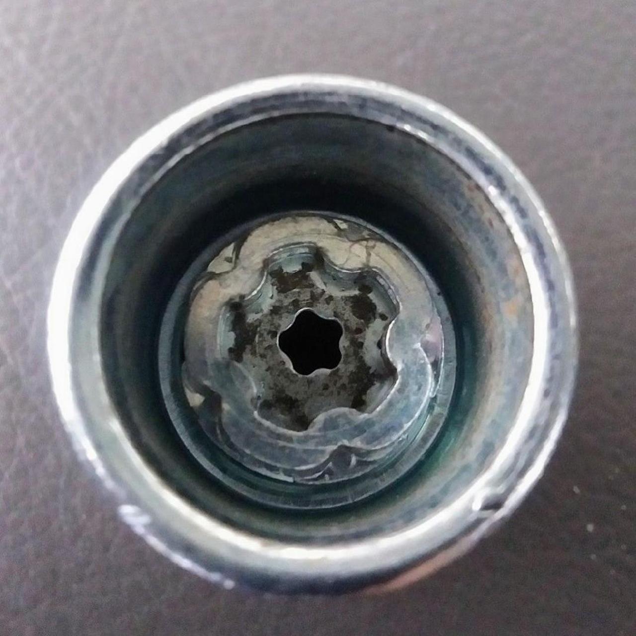 Genuine McGARD 046600 WHEEL LOCK SECURITY LUG NUT... Depop