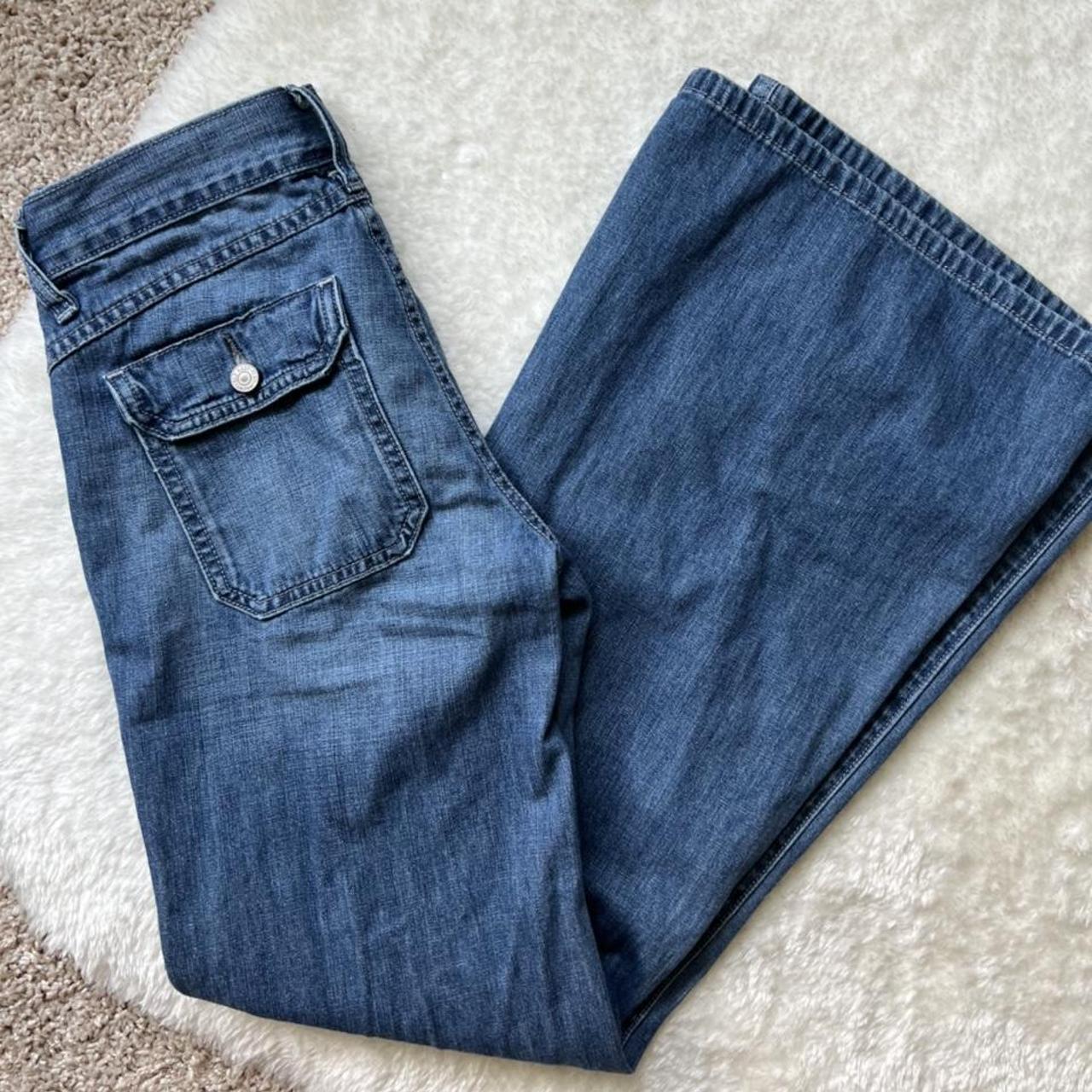 Old Navy Women's Blue and Navy Jeans | Depop