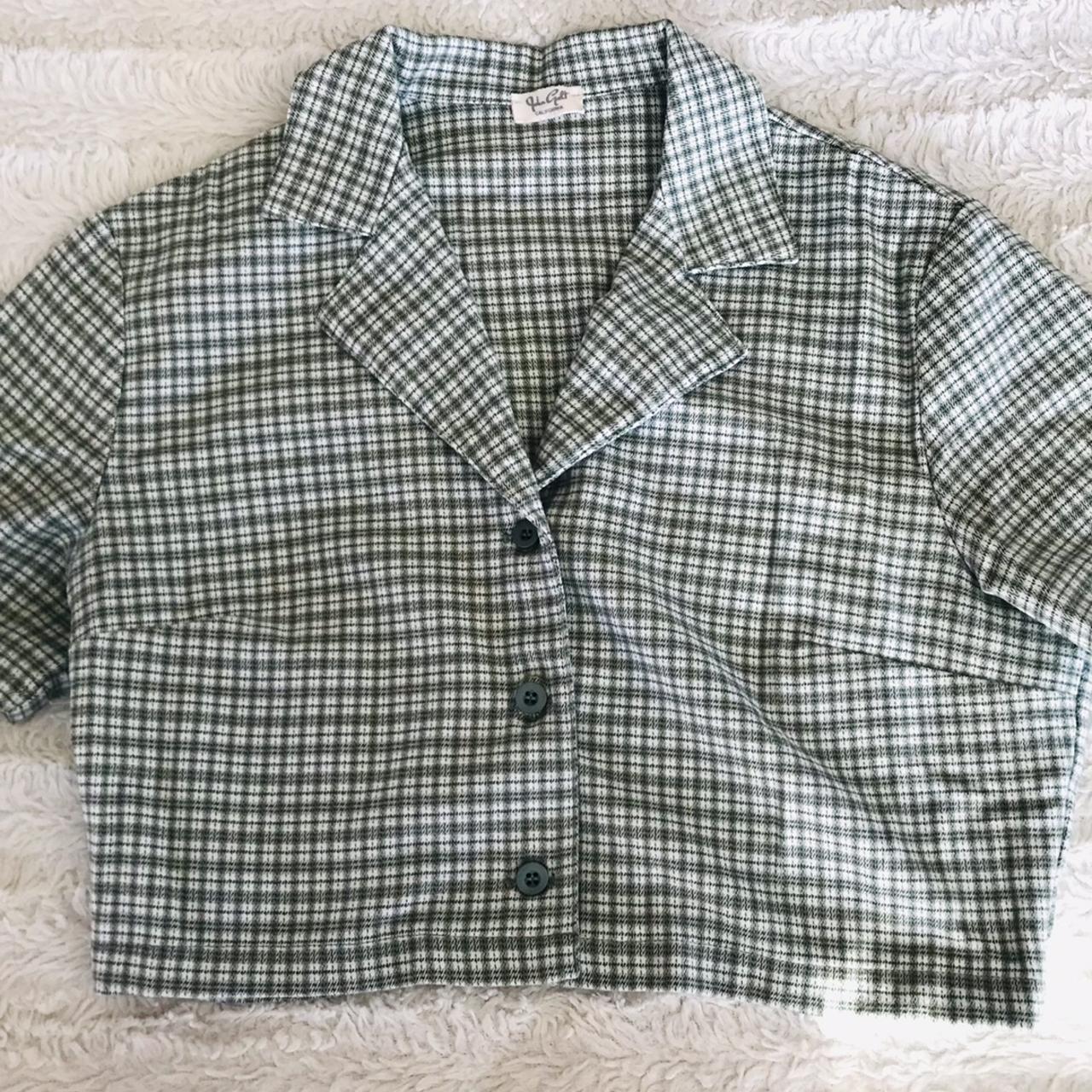 Brandy Melville John Galt Vivian Top In Green,white,... - Depop