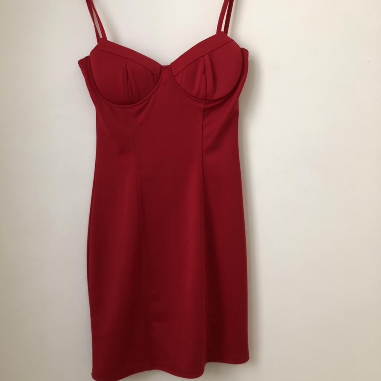 Sexy Red Bodycon mini dress that zips up at the back... - Depop