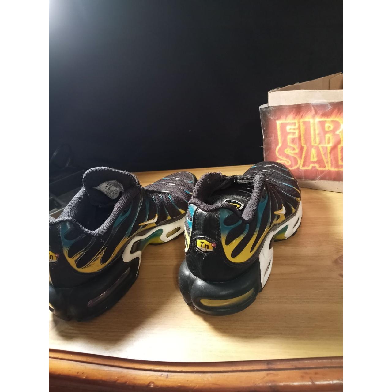 nike tn air trainers