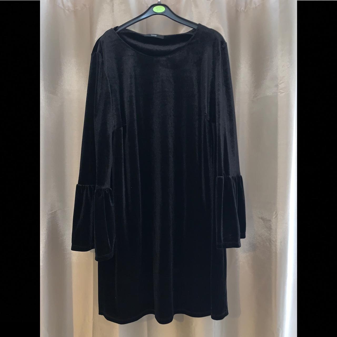 Oversized fit velvet mini dress. Size 12 but would... - Depop