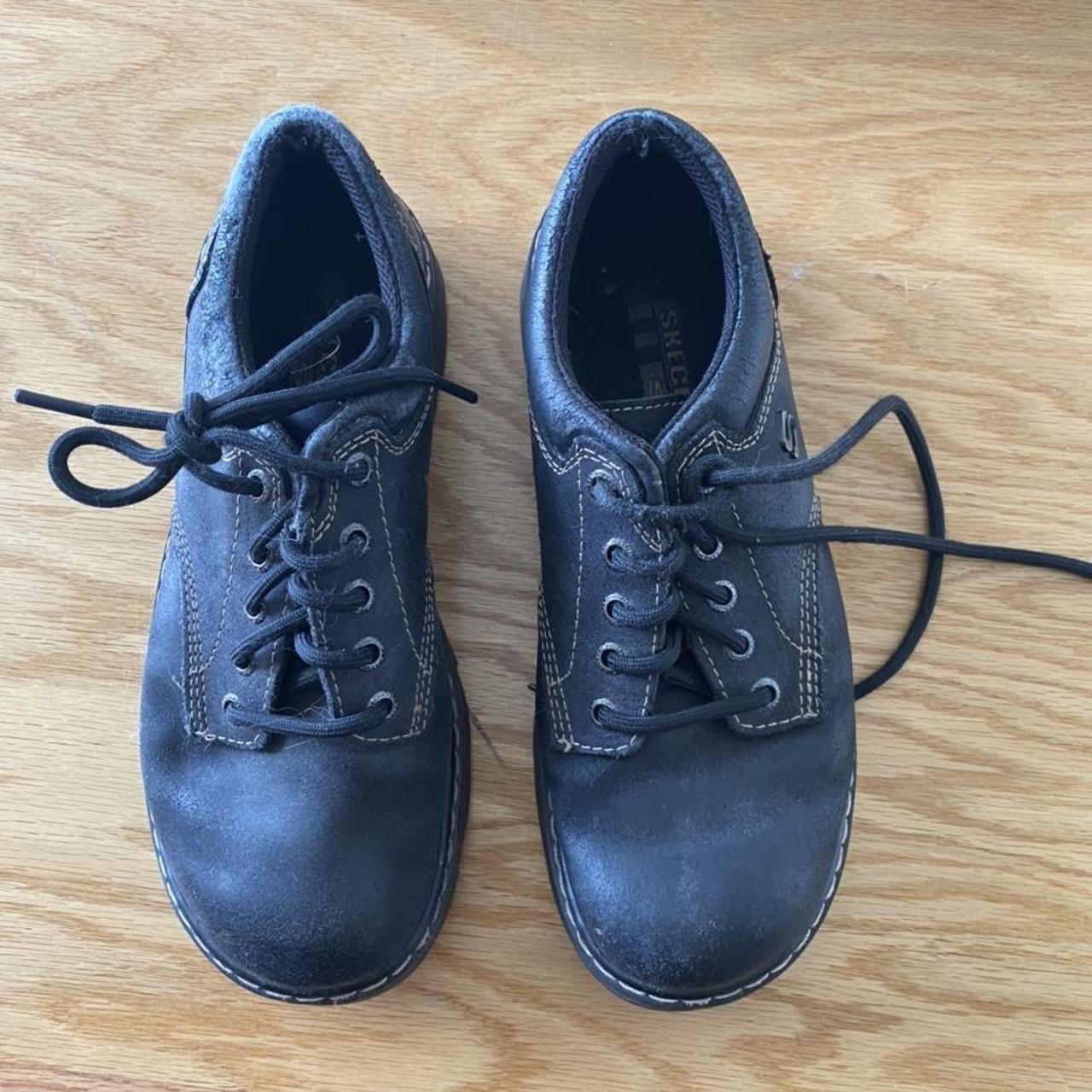 ladies black leather skechers