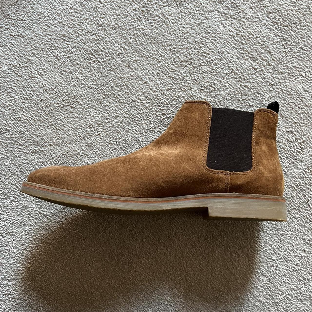 Marks and spencer Chelsea boots size 9uk 10/10... - Depop