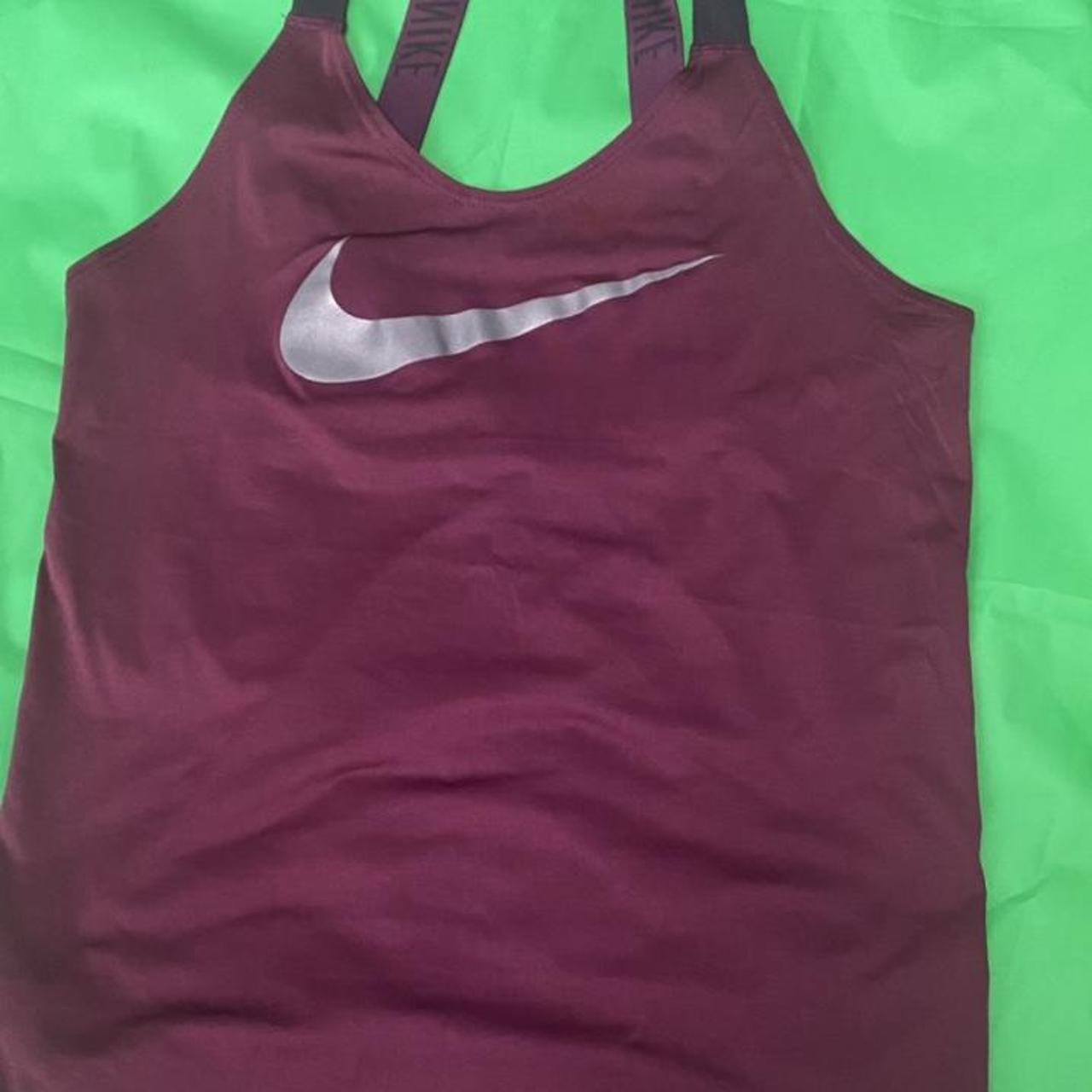 Nike Women's Vest Depop