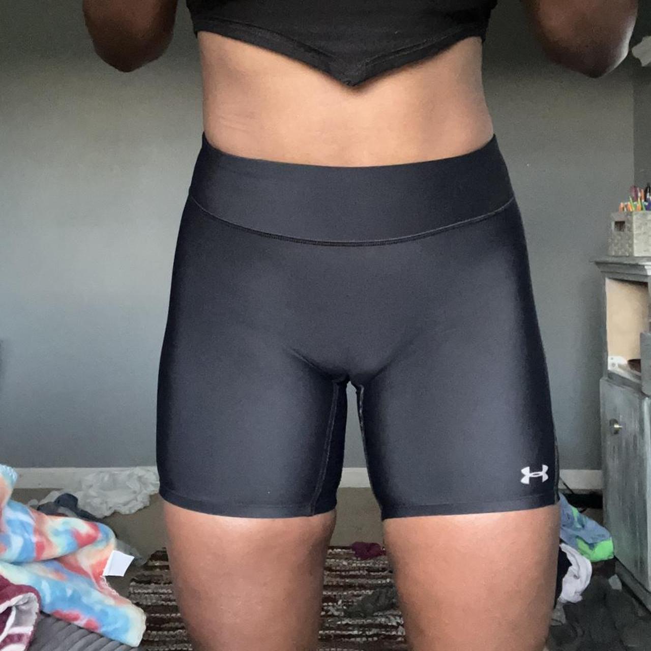 Under Armour Biker shorts/ spandex. ( medium) Depop