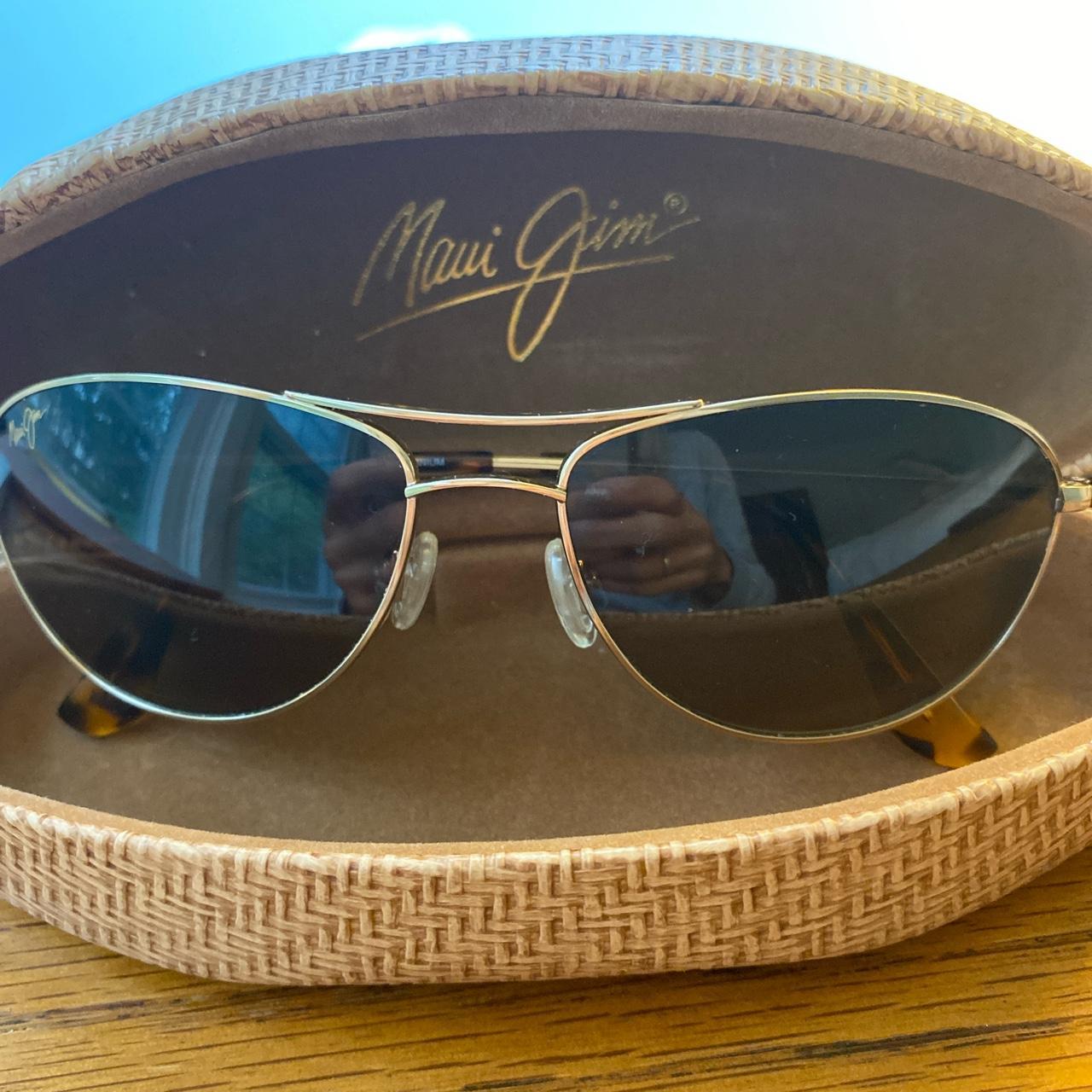 Maui Jim Women's Gold Sunglasses Depop