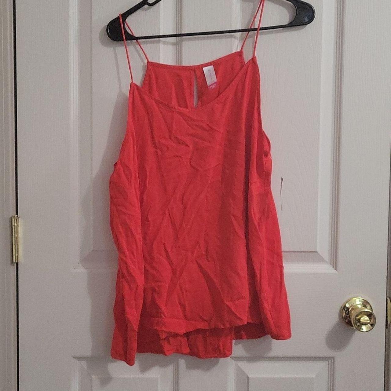Product Image 1 - Brand: 	No Boundaries
Color: 	Red
Style: 	Tank