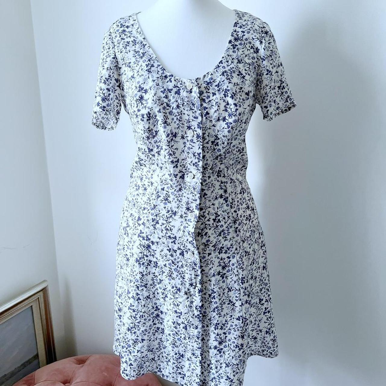 Reformation Margeaux Front Button Mini Dress deals in Blue Floral Size: 2