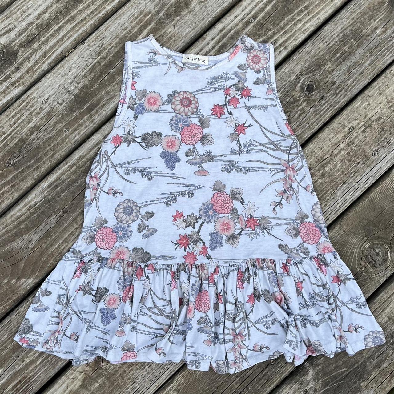 Product Image 1 - Floral Pattern Flare Tank Top
18