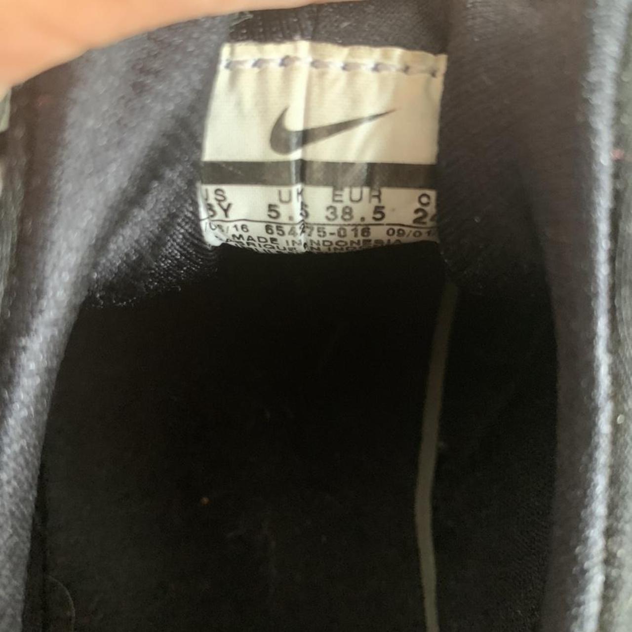 triple black huaraches size 9