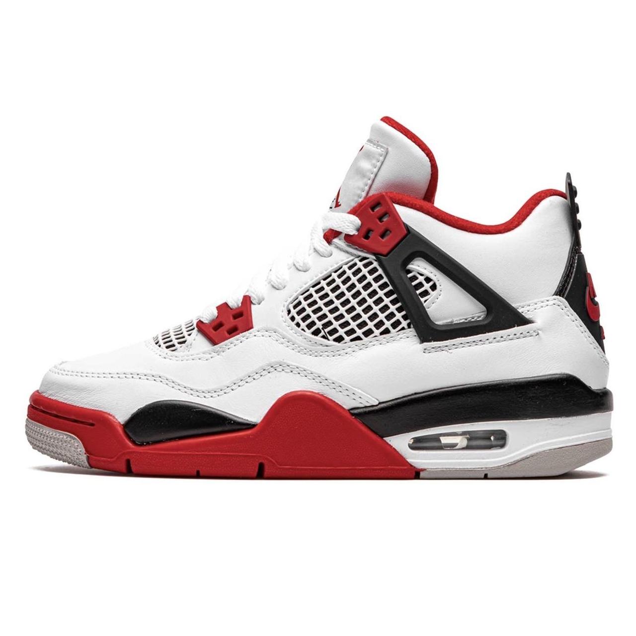 OG FIRE RED 2020 SIZE 9 Jordan 4 Retro! Fully... - Depop