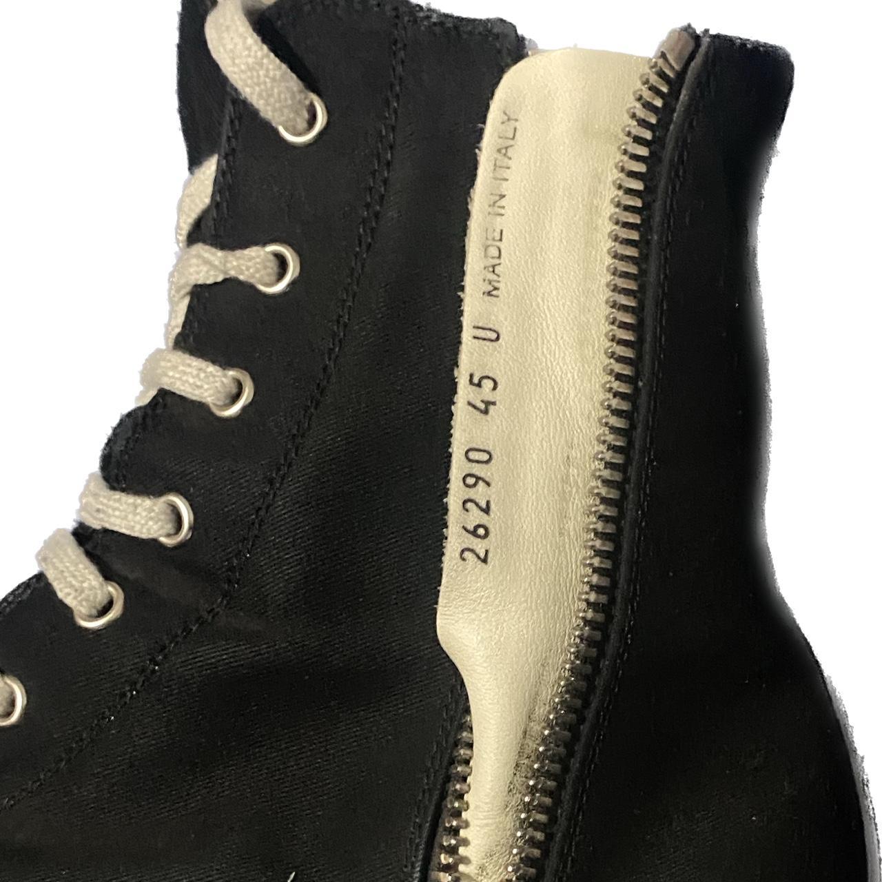 Product Image 4 - distressed rick ramones (send offers)
size