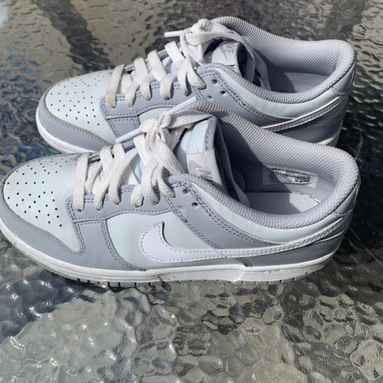 grey frog dunk low