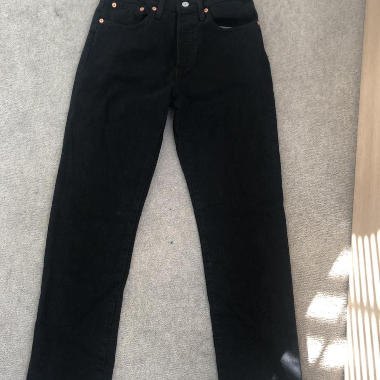 501 levis black color, not my size, wear it once! - Depop