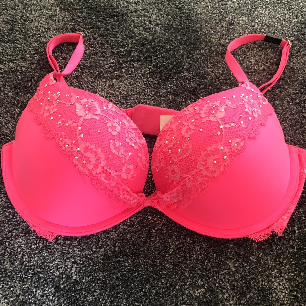 Stylish Victoria's Secret PINK Heartbreaker Push Up Bra Neon Pink Sexy Size  36C