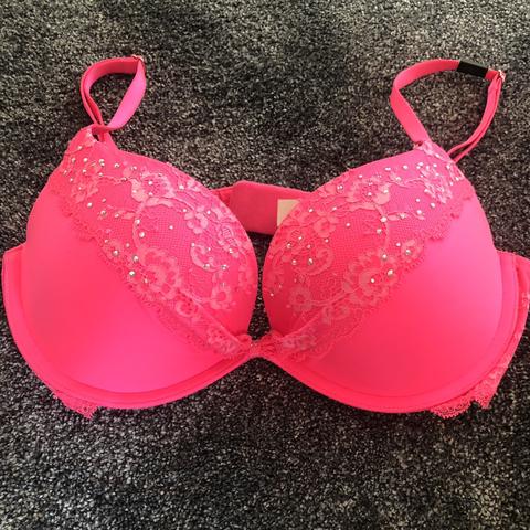 VICTORIA'S SECRET neon pink bra. Gorgeous colour and - Depop