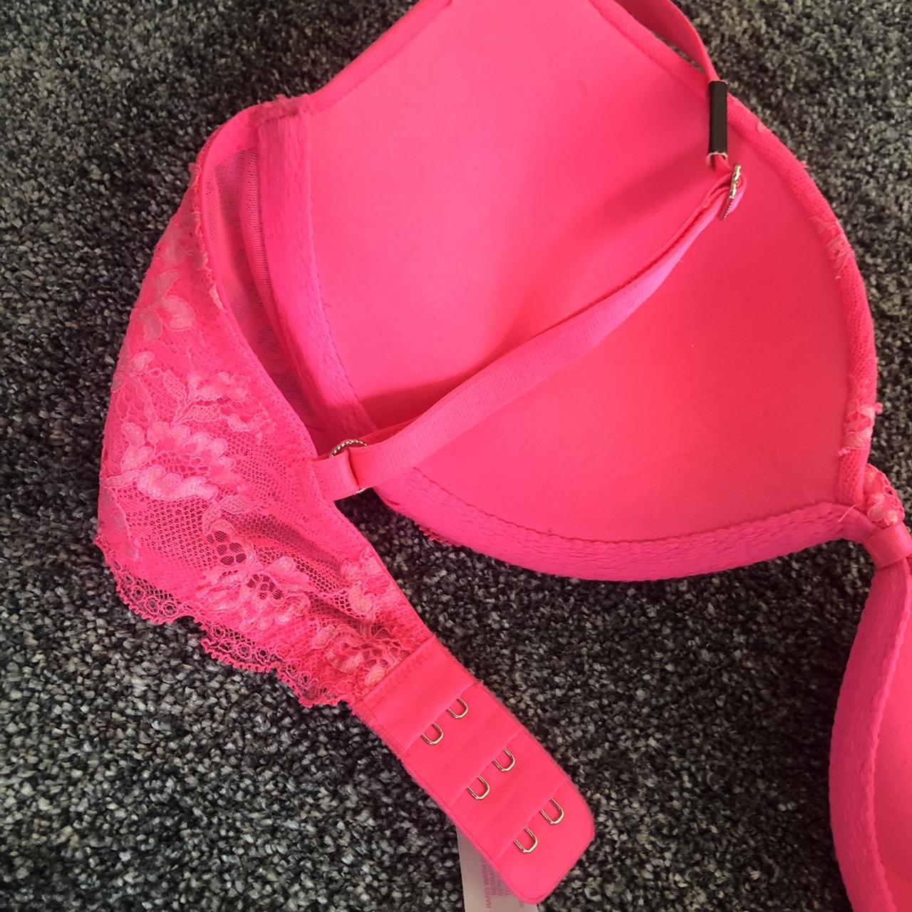 VICTORIA'S SECRET neon pink bra. Gorgeous colour and - Depop