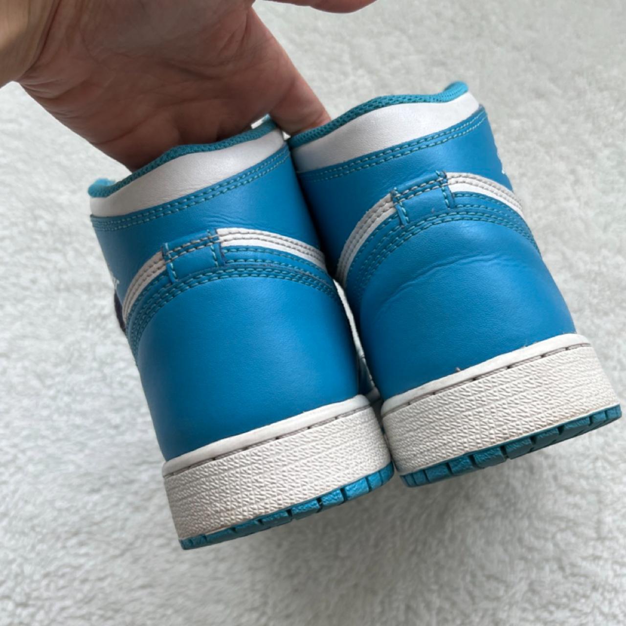 unc jordans 1s