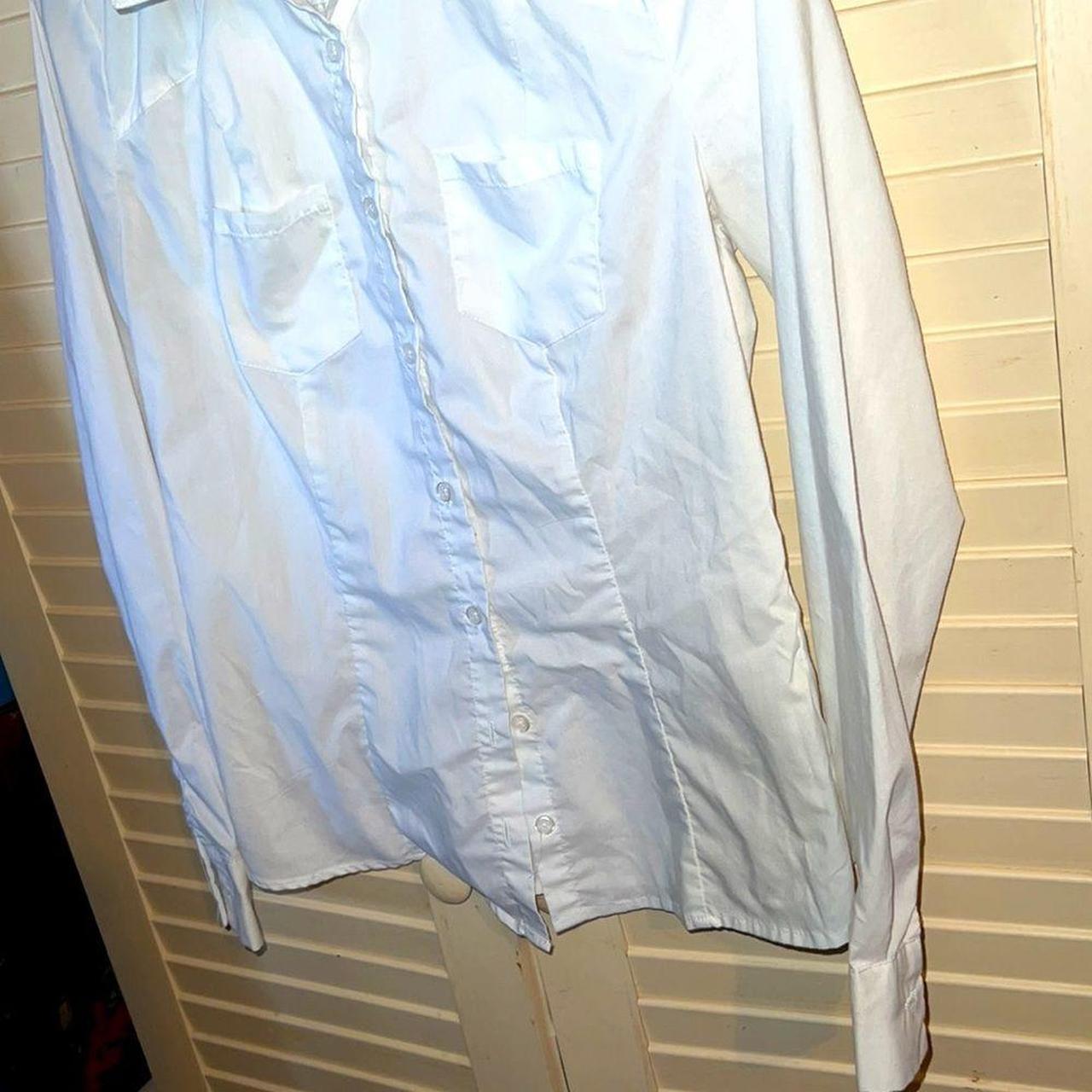 Product Image 2 - New look stretch button down