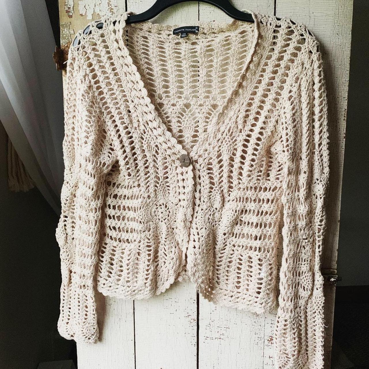 Carolyn Taylor Women's Tan and Cream Cardigan | Depop