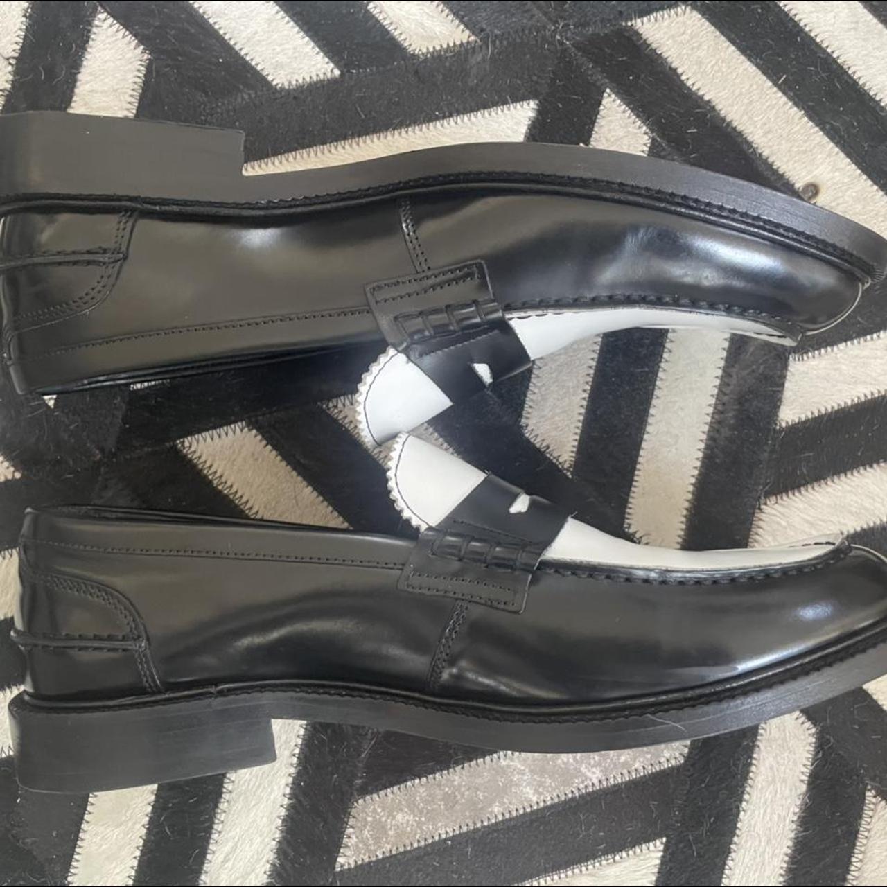 Men's Black and White Loafers | Depop