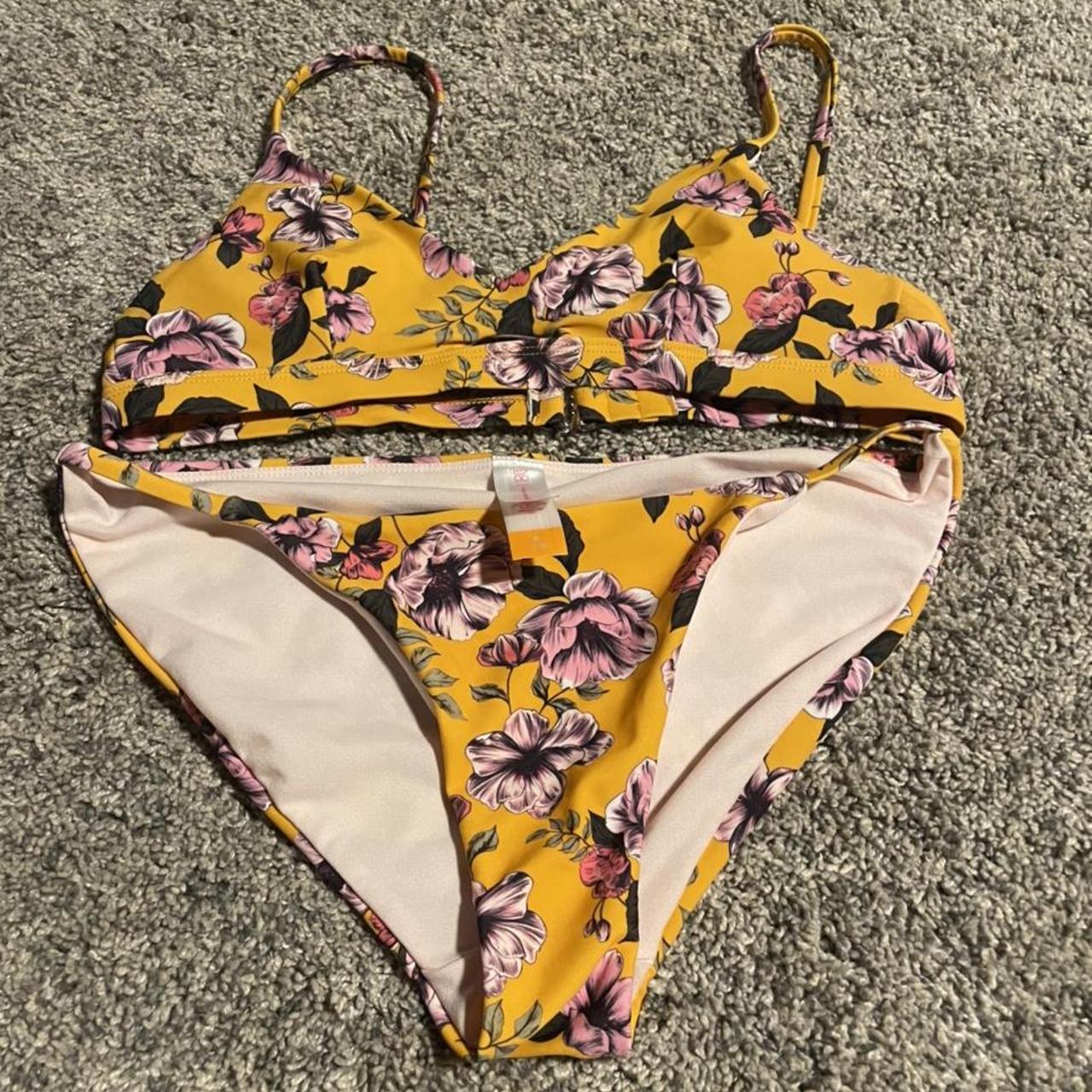 Walmart Women's Bikinisandtankinisets Depop
