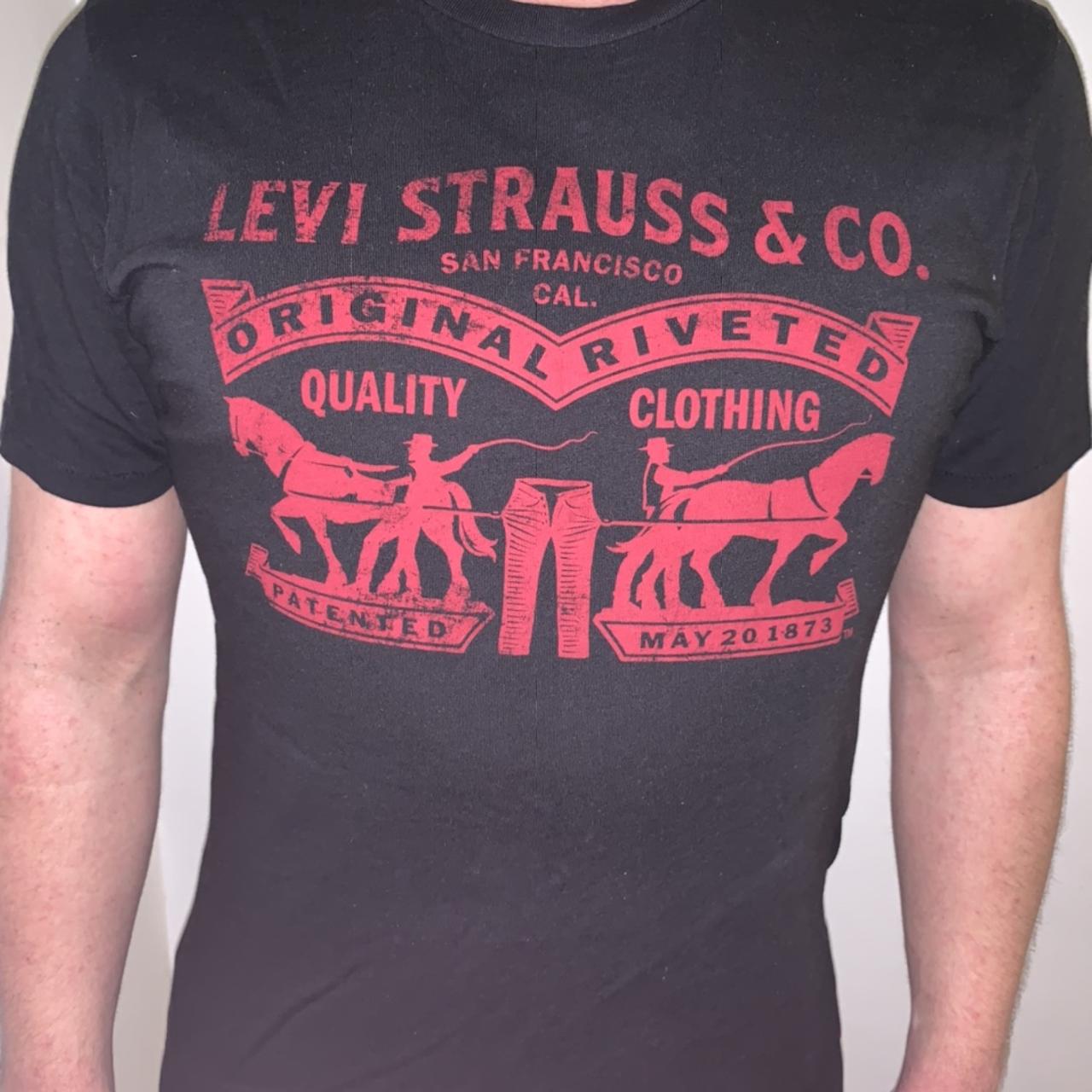 Levi's T shirt, small. VGC #levis #western - Depop