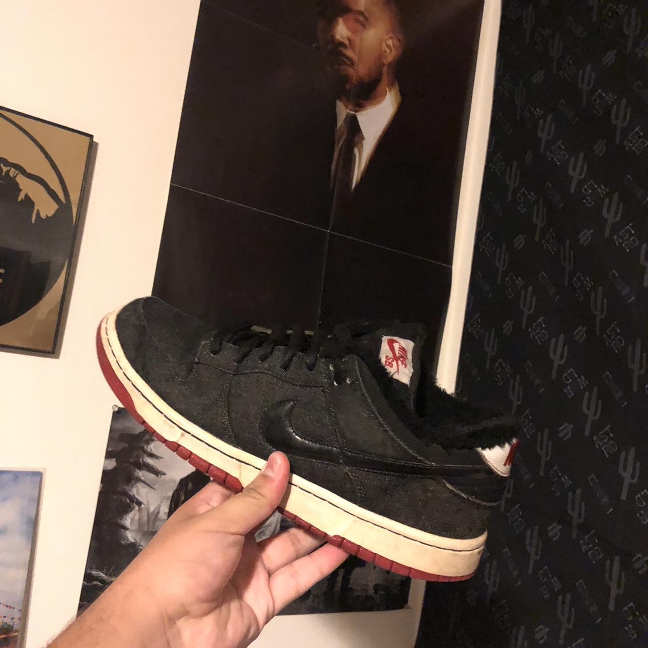 dear larry nike shoes