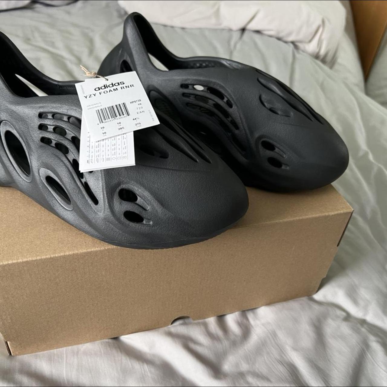 mens black yeezy trainers