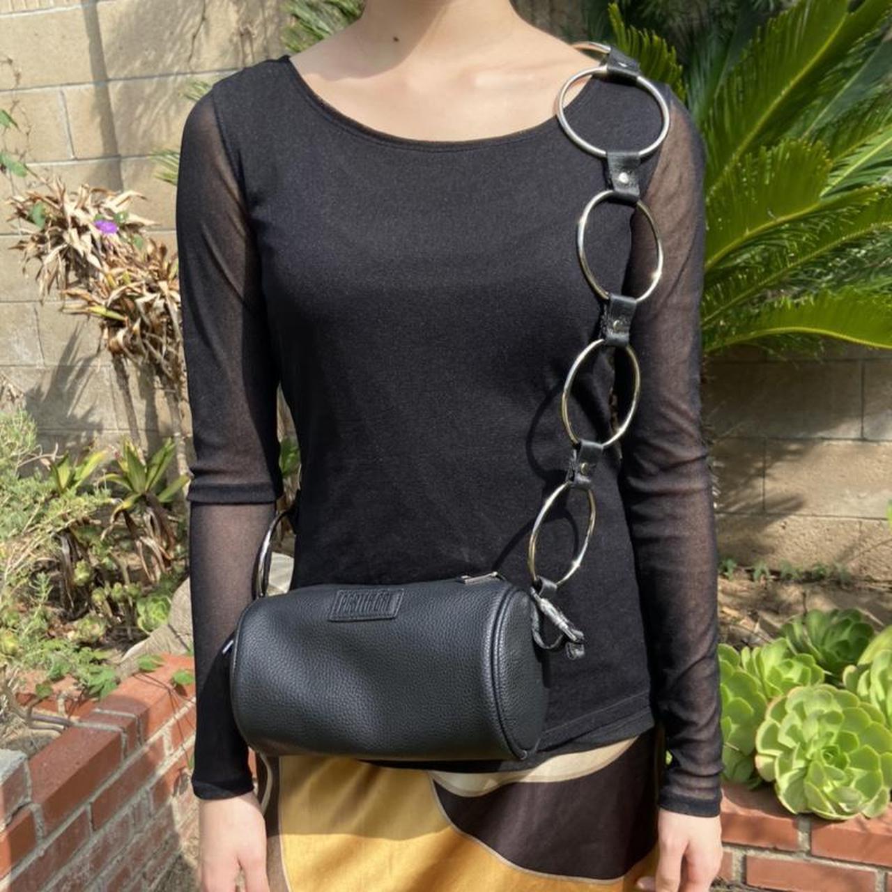 O-ring Chain Crossbody Bag