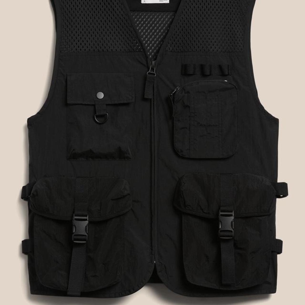 Banana Republic utility vest men’s medium New... Depop