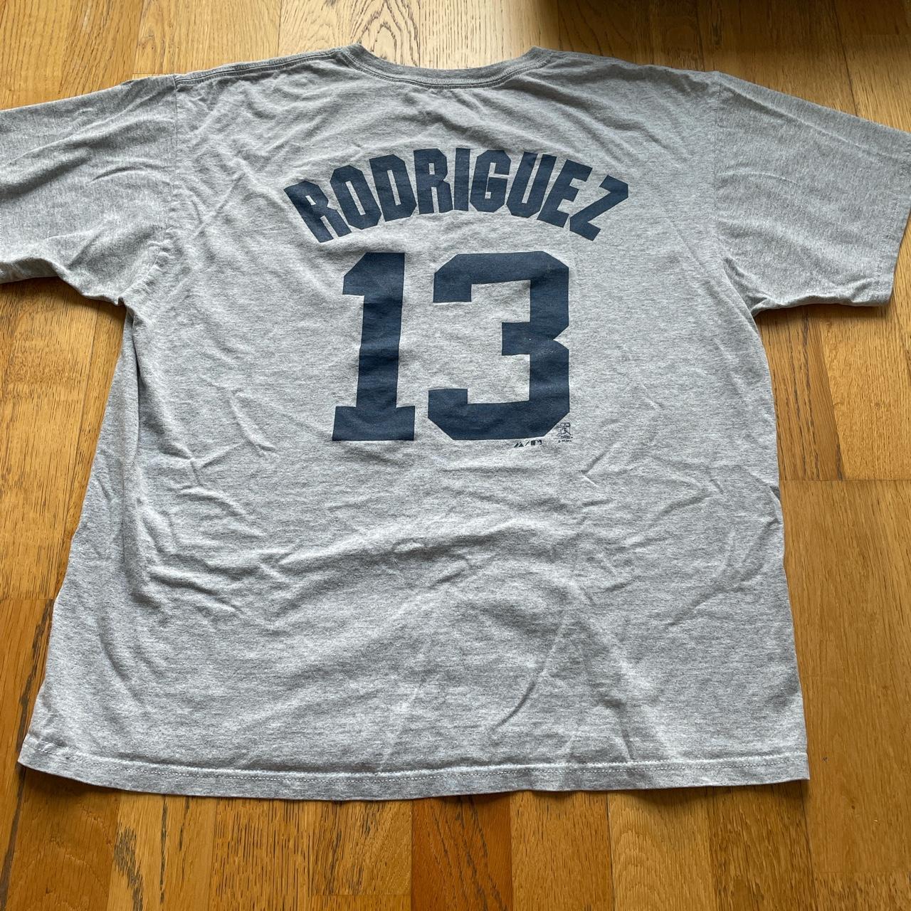 Champs Sports Women's Tshirt Depop