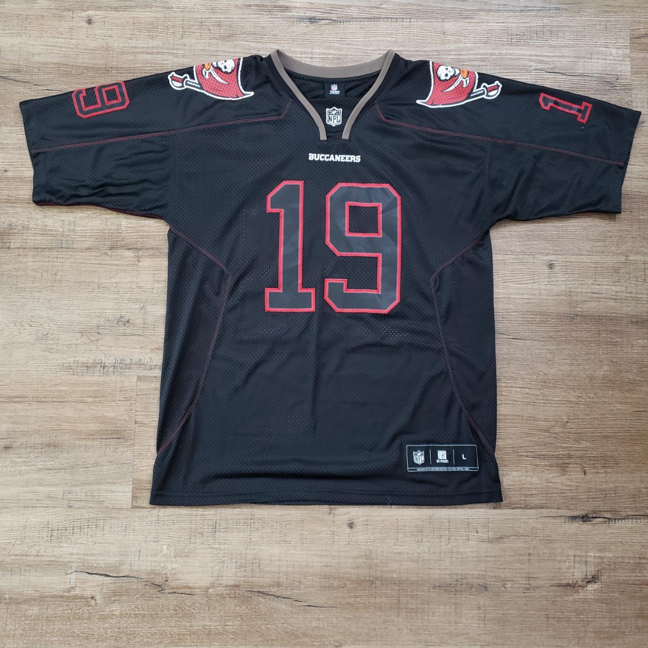 Shops buccaneers black jersey